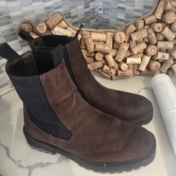 Sincerely Jules brown boots - Picture 1 of 12